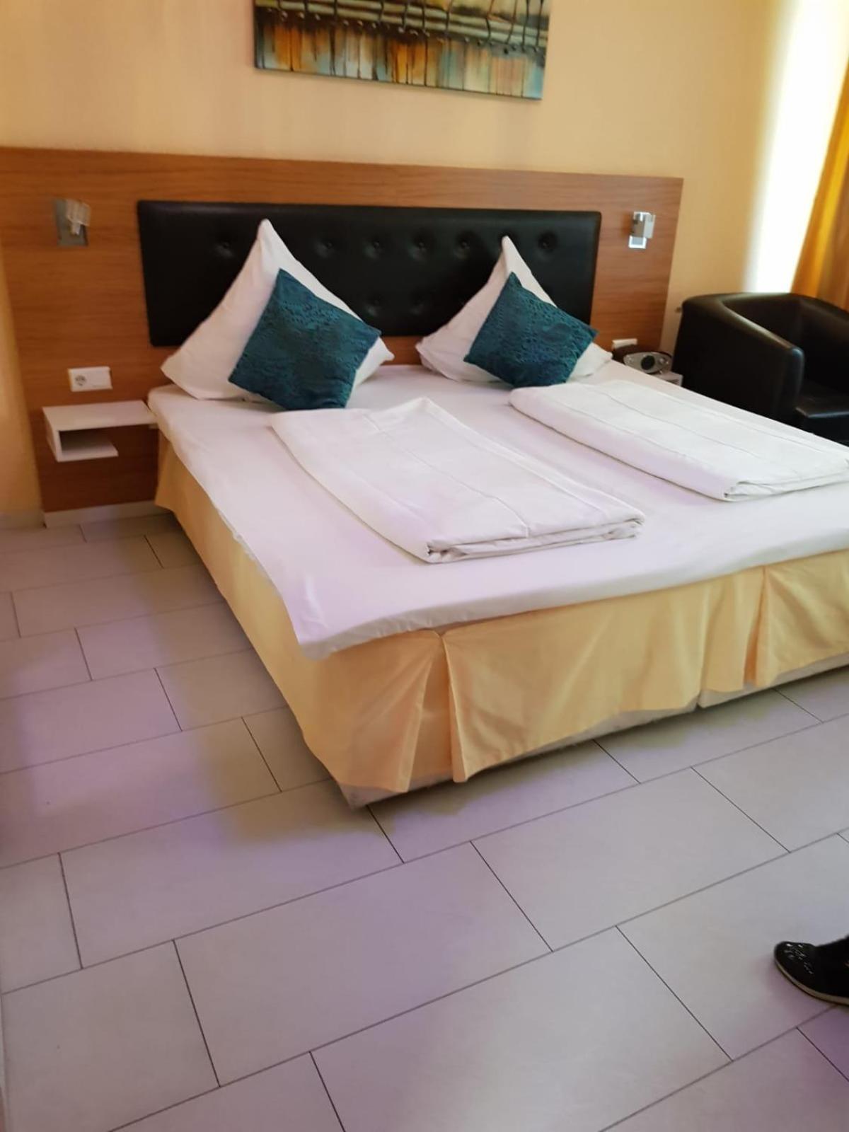 Hotel Drei Kronen Dortmund Eksteriør billede
